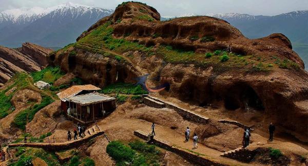 قلعه الموت قزوین ، دژی بر فراز ابرها